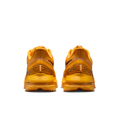 Nike Pegasus Premium LV8